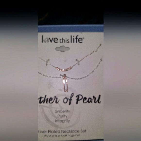 Mother of pearl  set - Picture 2 of 4